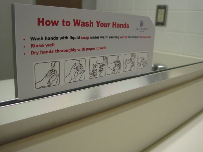 Hand_washing_instructions_sign.jpg