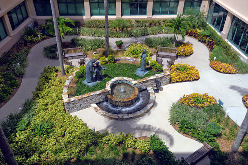 healthcare design trends - healing gardens